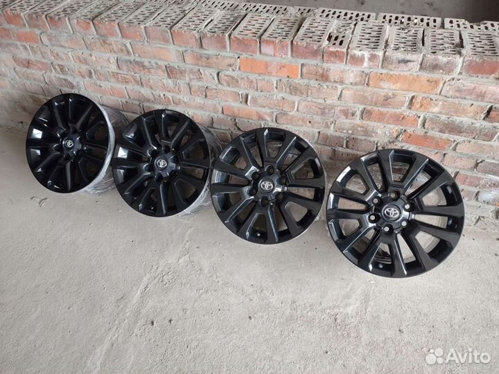 Black Edition Onyx Toyota LC Pado 150 R18 6х139.7