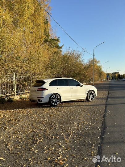 Porsche Cayenne 3.0 AT, 2015, 212 500 км