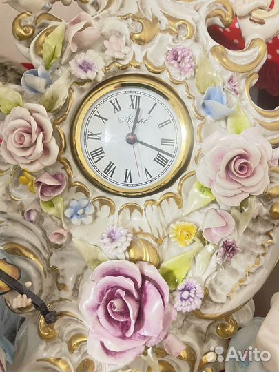 Фарфоровые часы