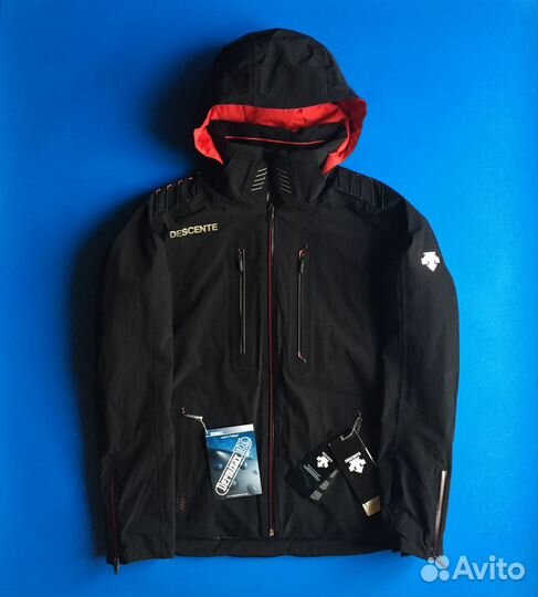 Горнолыжная куртка Descente экипировка команды SKI