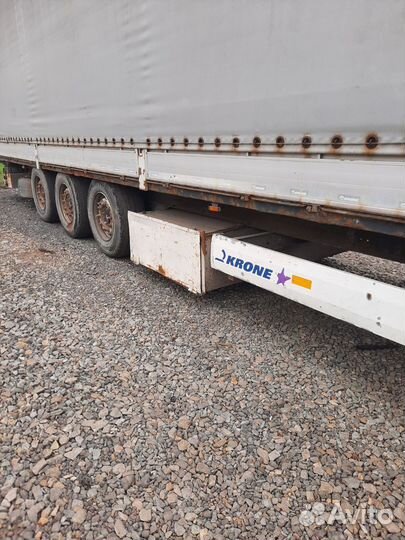 Полуприцеп шторно-бортовой Krone SD, 2012