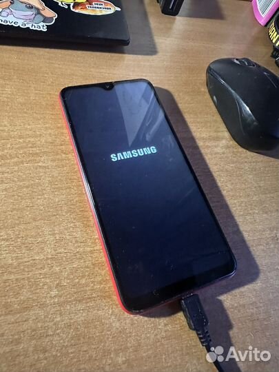 Samsung Galaxy A10, 4/32 гб