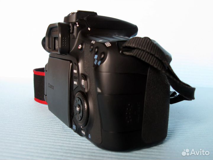 Canon eos 60d body