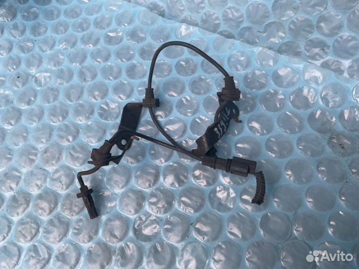 Датчик abs передний левый Honda Crosstour TF2