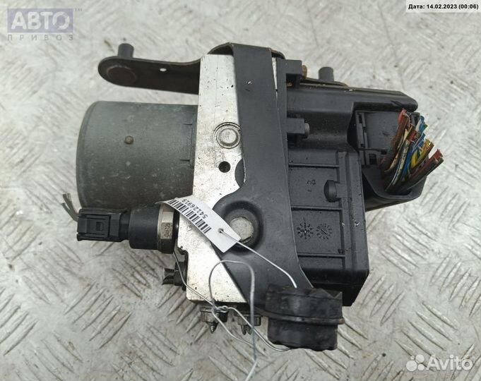 Блок управления тормозами/насос ABS Land Rover Ran