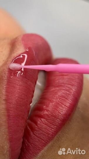 Перманентный макияж брови губы стрелка межресничка