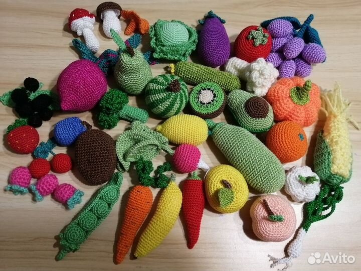 Наборы вязаных овощей, фруктов с авоськой