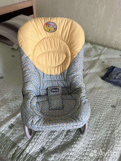 Шезлонг детский chicco