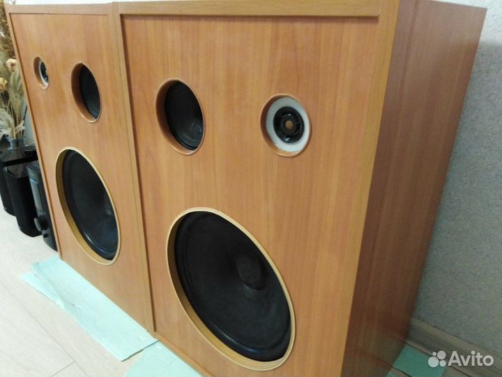 Акустические колонки