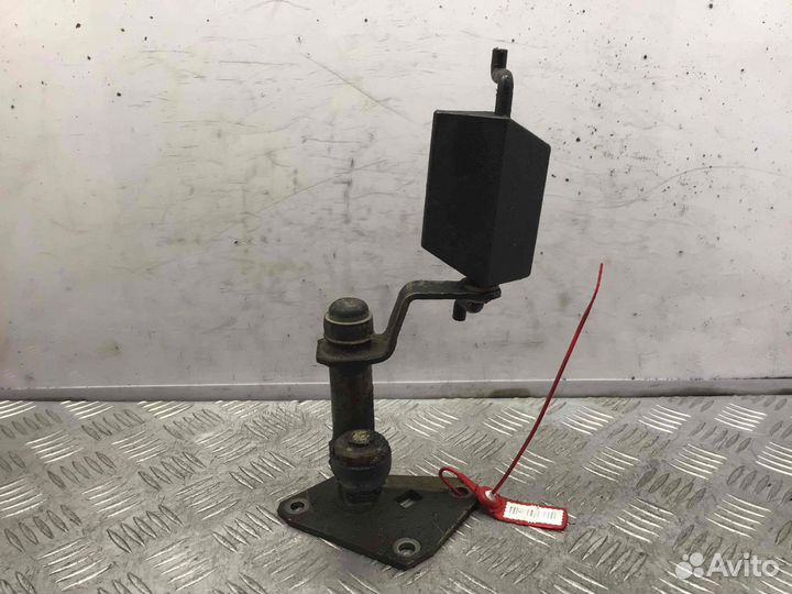 Механизм переключения передач Volkswagen Golf 1j07