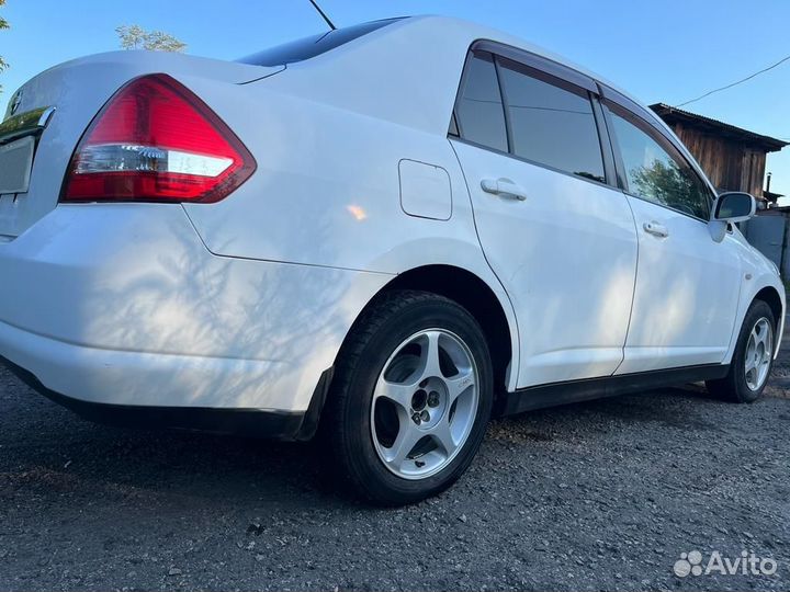 Nissan Tiida Latio 1.5 AT, 2005, 55 000 км