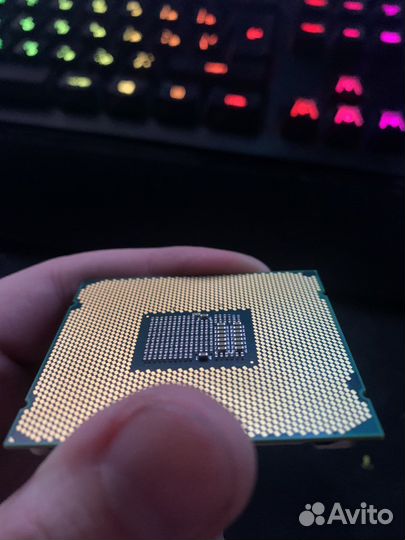 Процессор Intel xeon W-2135