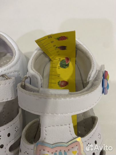 Детские сандали