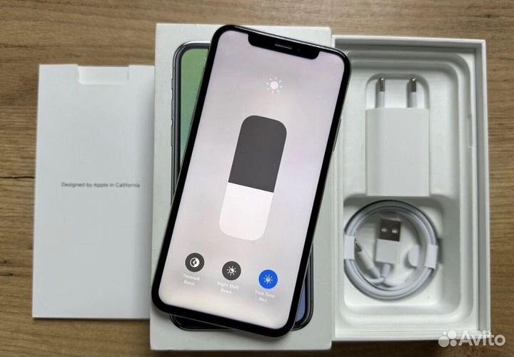 Телефон iPhone х обмен