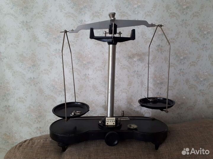 Весы метрологические