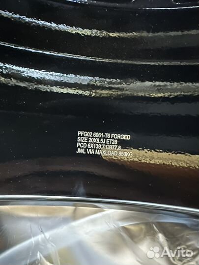 Кованные диски R22 на Cadillac escalade