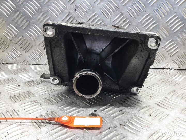 Кронштейн полуоси BMW X3 M57D30O2 M57D30O2
