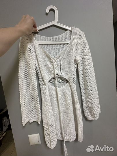 Вязаное пляжное платье