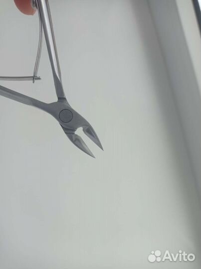 Кусачки для маникюра