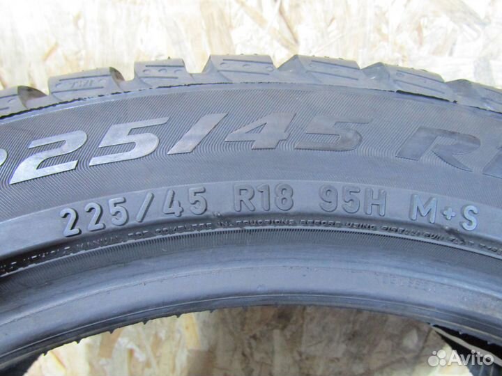 Pirelli Winter Sottozero 3 225/45 R18