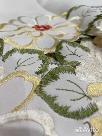 Скатерть разные 3 шт