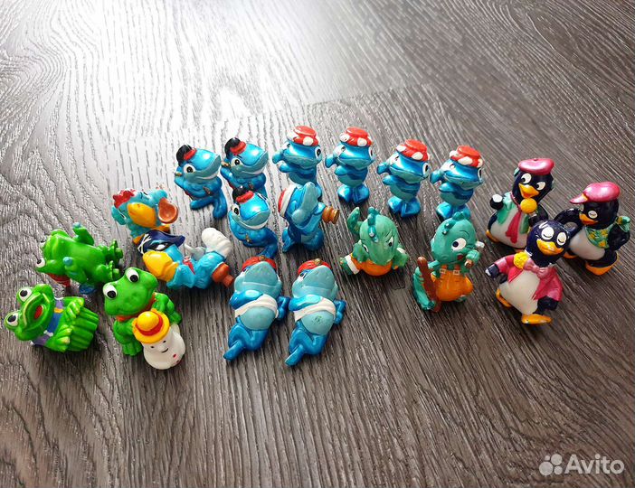 Киндер сюрприз акулы, пингвины, дракончики, разные