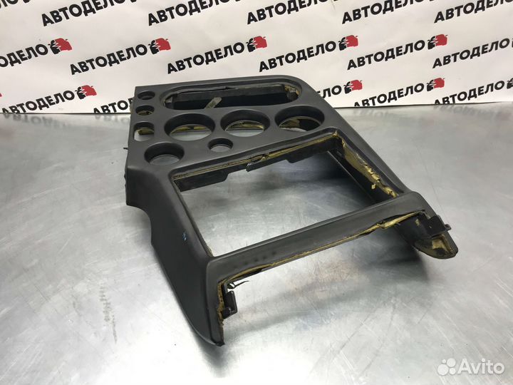 Накладка центральной консоли Mitsubishi Eclipse 1G