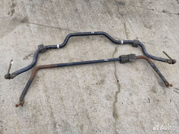 Стабилизатор передний на Opel Antara Captiva