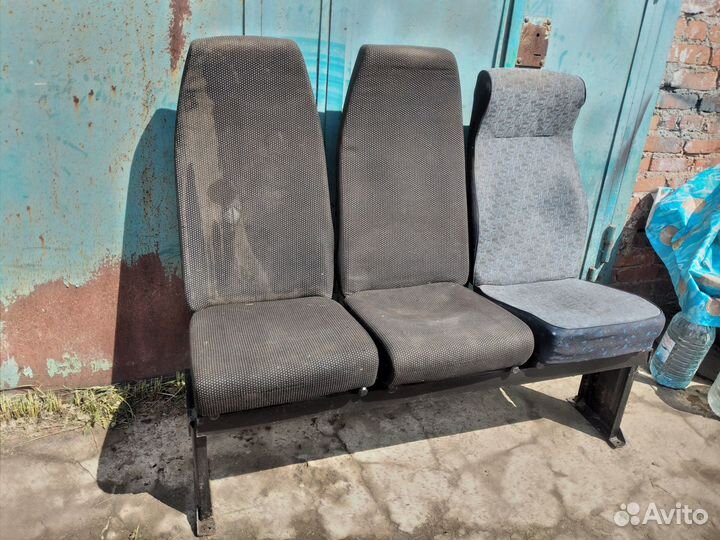 Ряд сидений (3шт ) на Фольксваген Транспортер Т5
