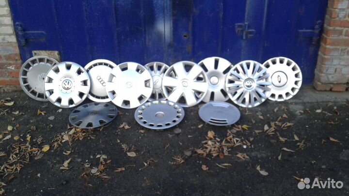 Колпаки разные