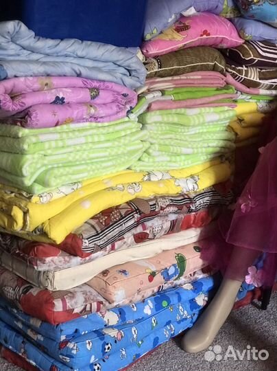 Детские одеяла, матрсы, подушки