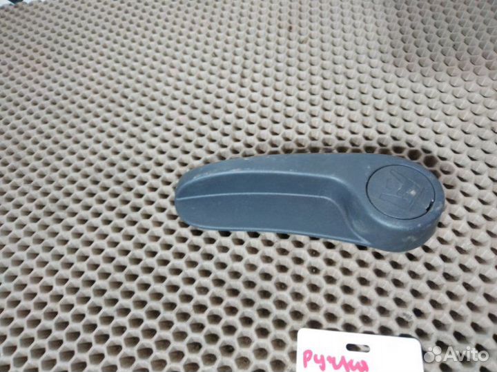 Ручка сиденья задняя правая Renault Koleos 2TR 2.5