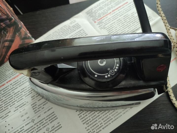 Продам утюг