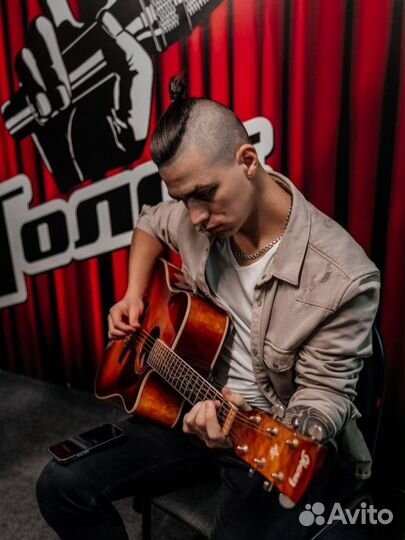 Учитель гитары, укулеле, вокал онлайн