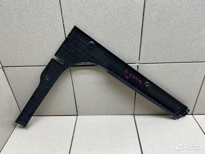 Обшивка багажника задняя левая Hyundai Solaris