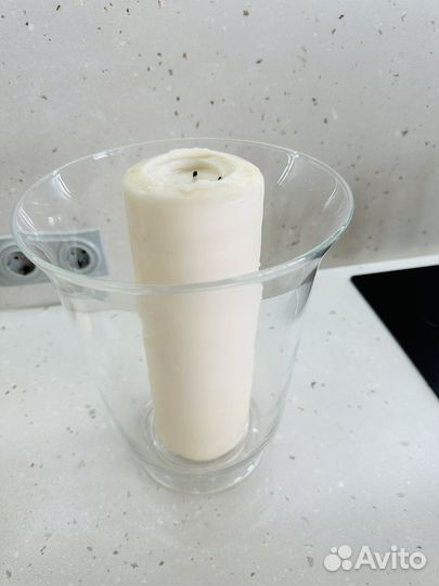 Ваза икеа. Высота 28 см. Со свечой