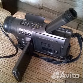 Видеокамера Panasonic VX30