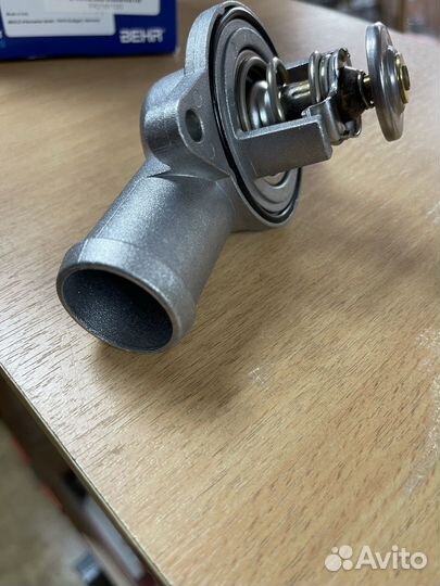 Термостат VW