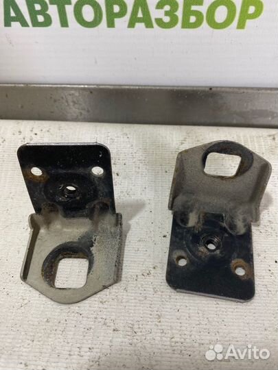Крепление Mercedes W168 хэтчбек 1.4 2000