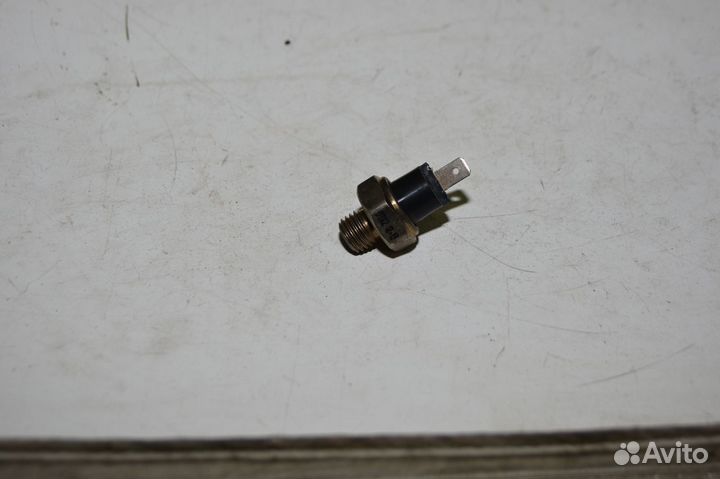 Датчик давления воздуха маз,ЗИЛ,камаз 6032.3829