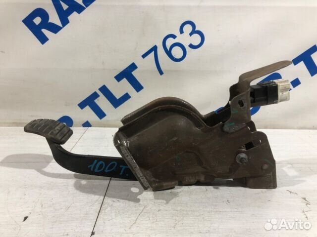 Педаль тормоза renault logan 2 1.6 мт седан