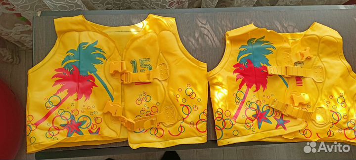 Желет для плавания