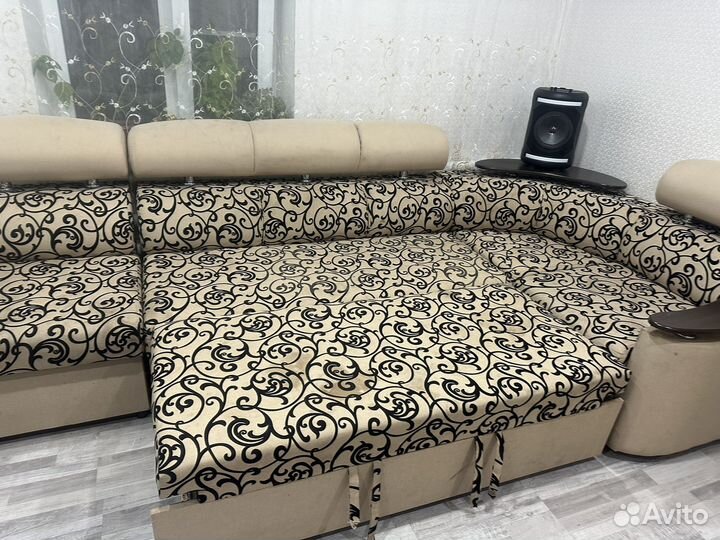 Угловой диван