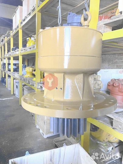 Редуктор поворота 31Q8-10141