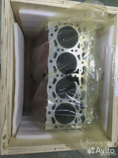 Блок Камминс Cummins ISF 2,8 оригинал 5261257/5334