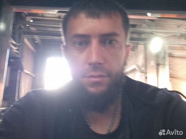 Водитель вилочного погрузчика