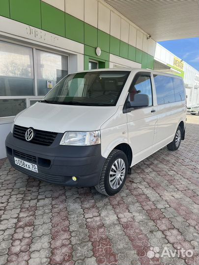 Заказать такси минивэн Крым и Материк