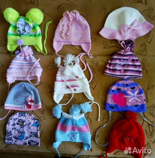 Чепчик, пинетки, царапки, шапки