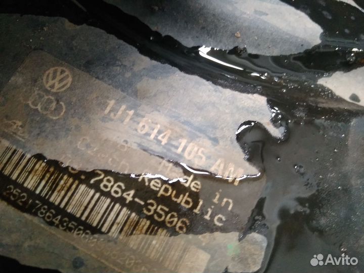 Вакуумный усилитель тормозов Skoda Octavia tour