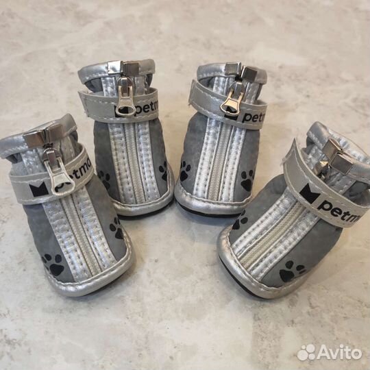 Ботинки для маленьких собак